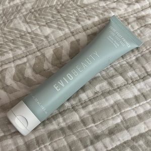 Evio Beauty Pore-Fect Primer